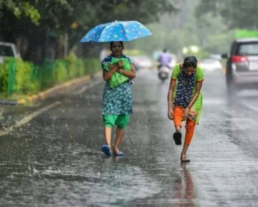 Today’s Weather Update: Heavy Rains Lash Maharashtra, IMD Issues Alert for 6 Districts